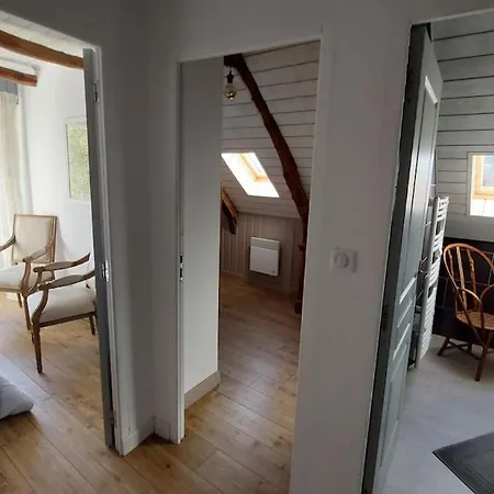 Casa vacanze Maison Entre Sancy Et Cantal, Proches Des Lacs